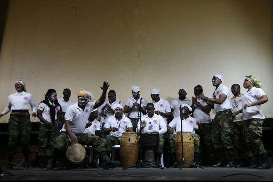 مسرح إسطنبولي يطلق مهرجان صور الموسيقى ويكرّم فيروز