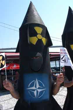 Nato’s nuclear missiles caught on Camera in Istanbul