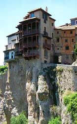 Scavenging in a harvested field