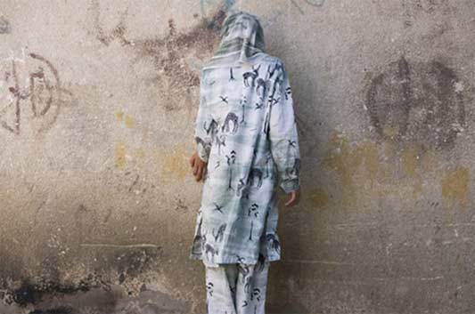 “Murmurs”, photos to say No to war!