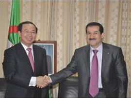 The Chinese in Algeria. A marriage between the bourek* and the spring roll