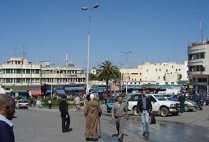 Quand le Nord se débrouille: contrebande et contrefaçon marocaine