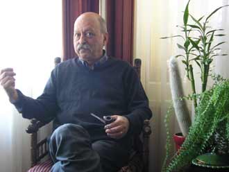 Entetien avec Ali Sirmen, éditorialiste au quotidien de la gauche kémaliste «Cumhuriyet»