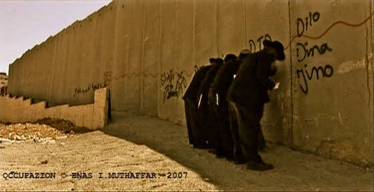 Des artistes palestiniens érigent un mur de séparation culturel