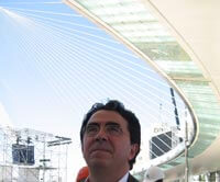 Calatrava inaugure son «Pont des Cordes»