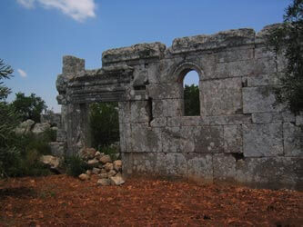 Les paysans bâtisseurs du Massif Calcaire