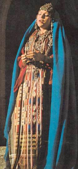 Sur les traces de Taos Amrouche, un film de Sadia Barèche