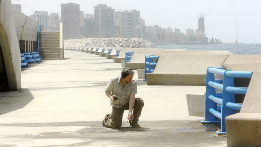 Waterfront, Une exposition de Hala Younes