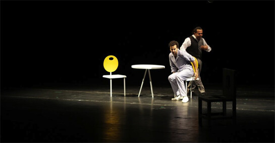 //The Newcomer de Michael Romani