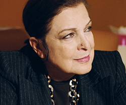 //Leïla Menchari © Carole Bellaïche