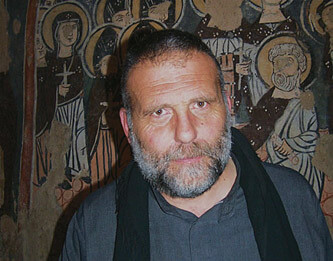 //Paolo Dall'Oglio