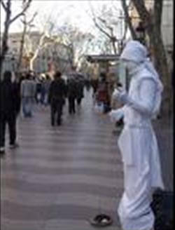 Barcellona, la “cultura di strada” off-limits