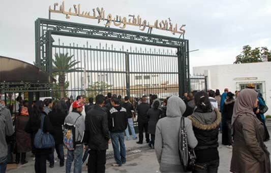 Alla Manouba (Tunisia), 12mila studenti nelle mani dei salafiti