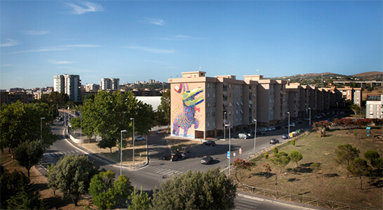 //Civitavecchia, il muro realizzato da Aryz nell'ambito del progetto Waves. Foto di Achille Filipponi.