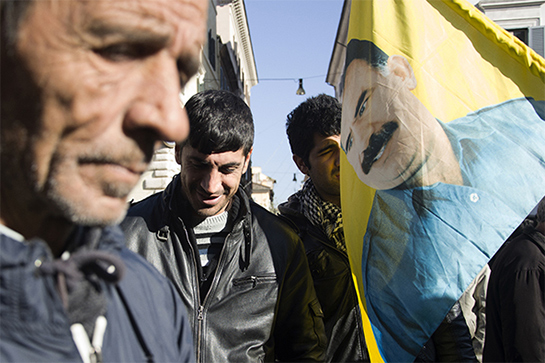 //Manifestazione a Roma per la liberazione del leader curdo Abdullah Öcalan. Foto di F.Araco.