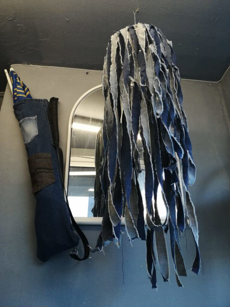 vieux jean customisation réemploi recyclerie au bonheur des bennes St-Nazaire 44