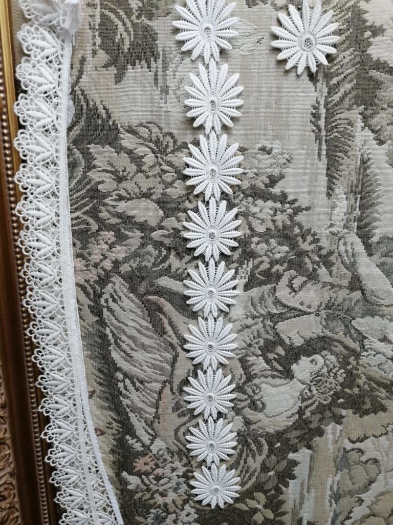 Vente spéciale mercerie réemploi recyclerie au bonheur des bennes saint nazaire 44