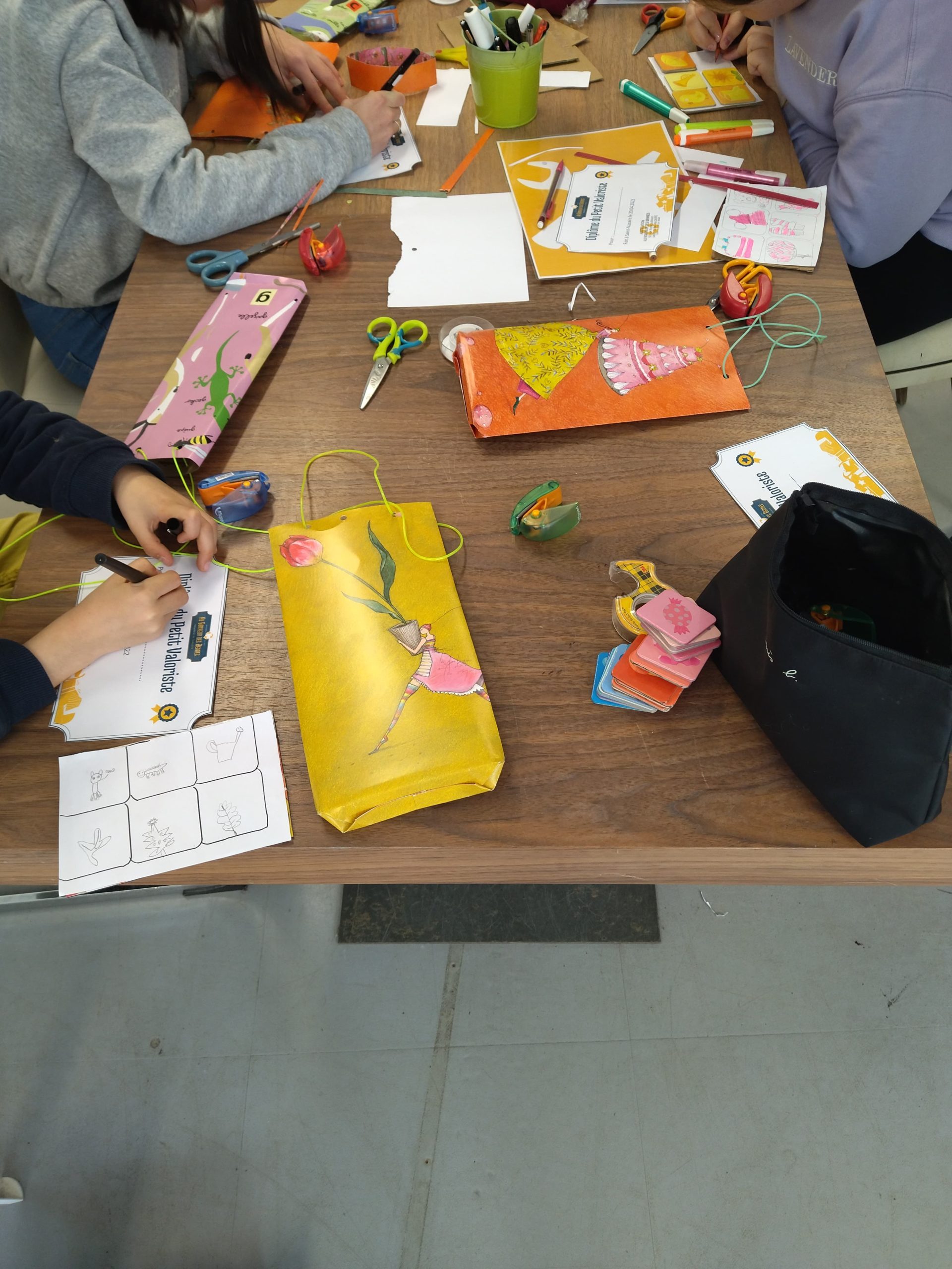 Atelier petite valoriste mercredi réemploi au bonheur des bennes saint nazaire 44