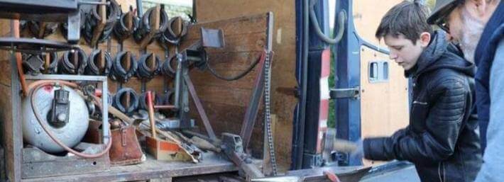 Maréchal-ferrant, Meilleur Ouvrier de France et bénévole à L’Outil en Main ! | L'Outil en Main France