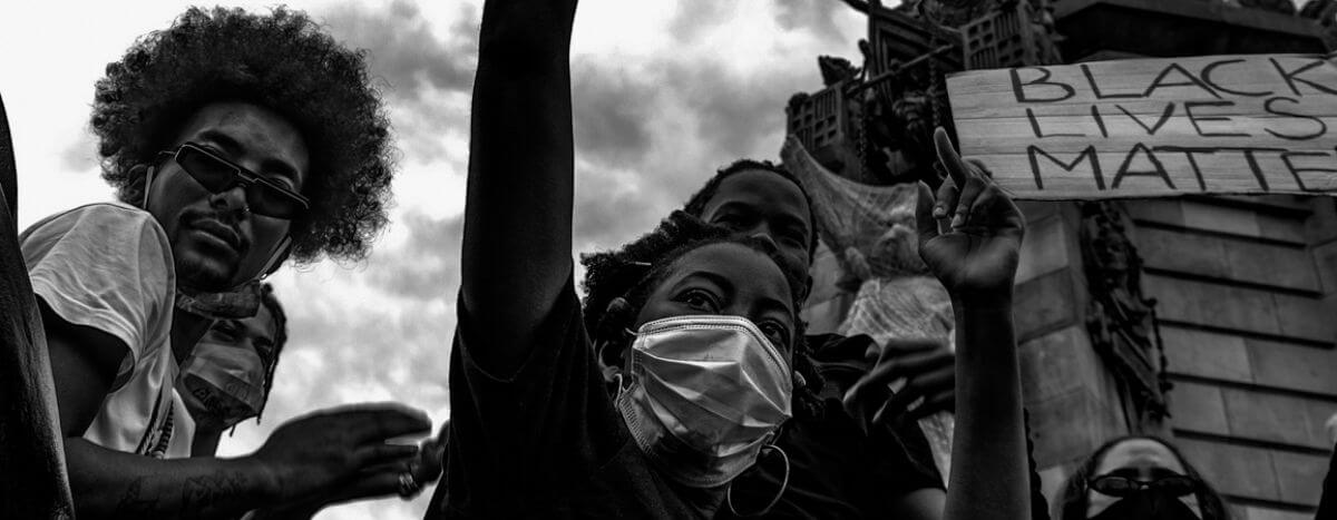 Décoloniser l’Histoire : « Nos silences ne nous protégeront pas » | Both Nomads