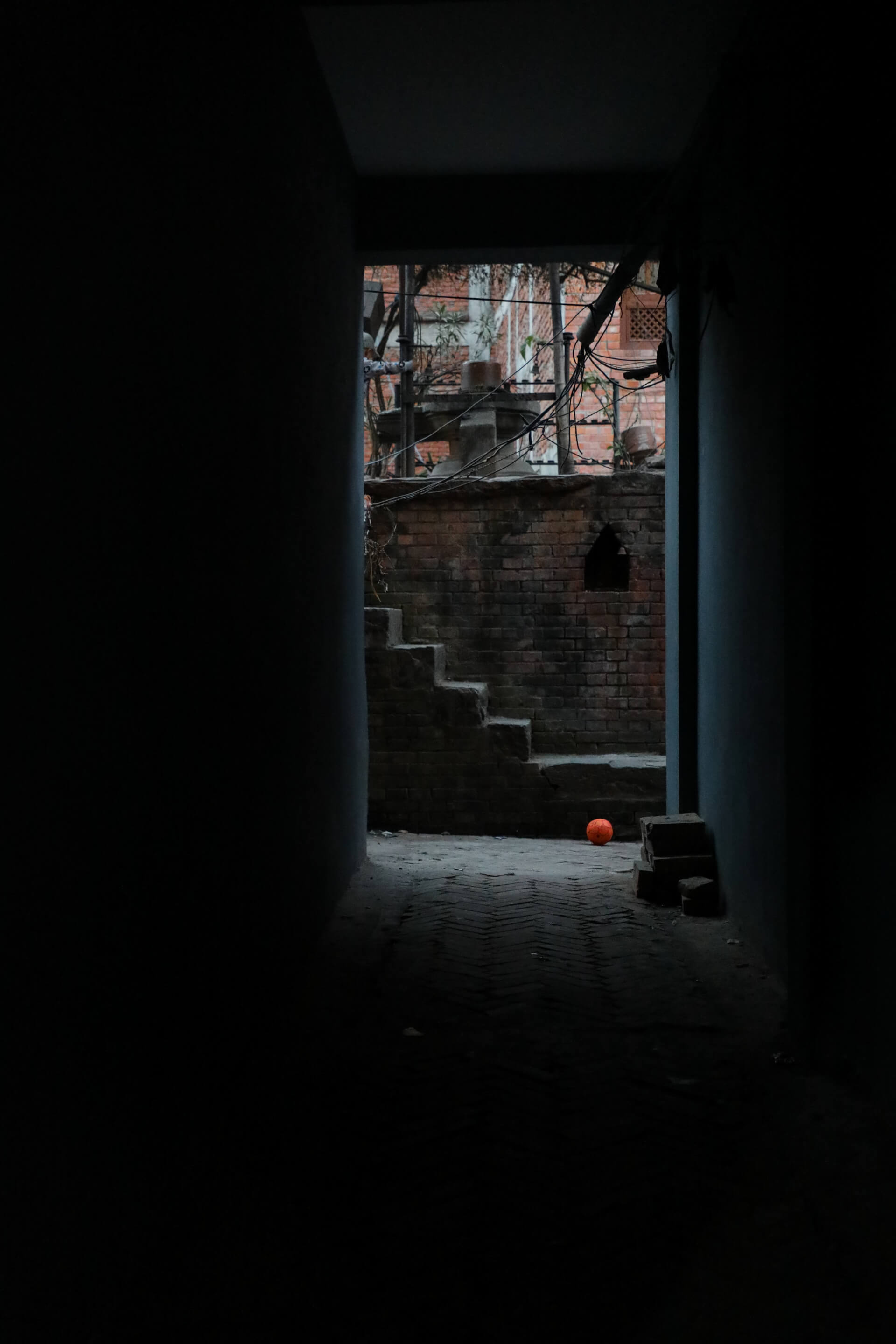 Ball poetry | Both Nomads