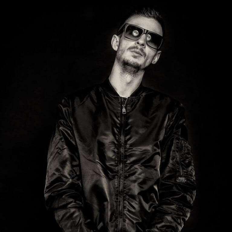 Dekova | Gold Digger Records