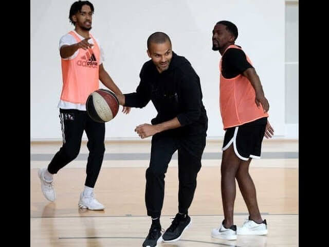 Kabubu x Harmonie Mutuelle - #TousHéros S3|E1 – Tony Parker avance collectif !