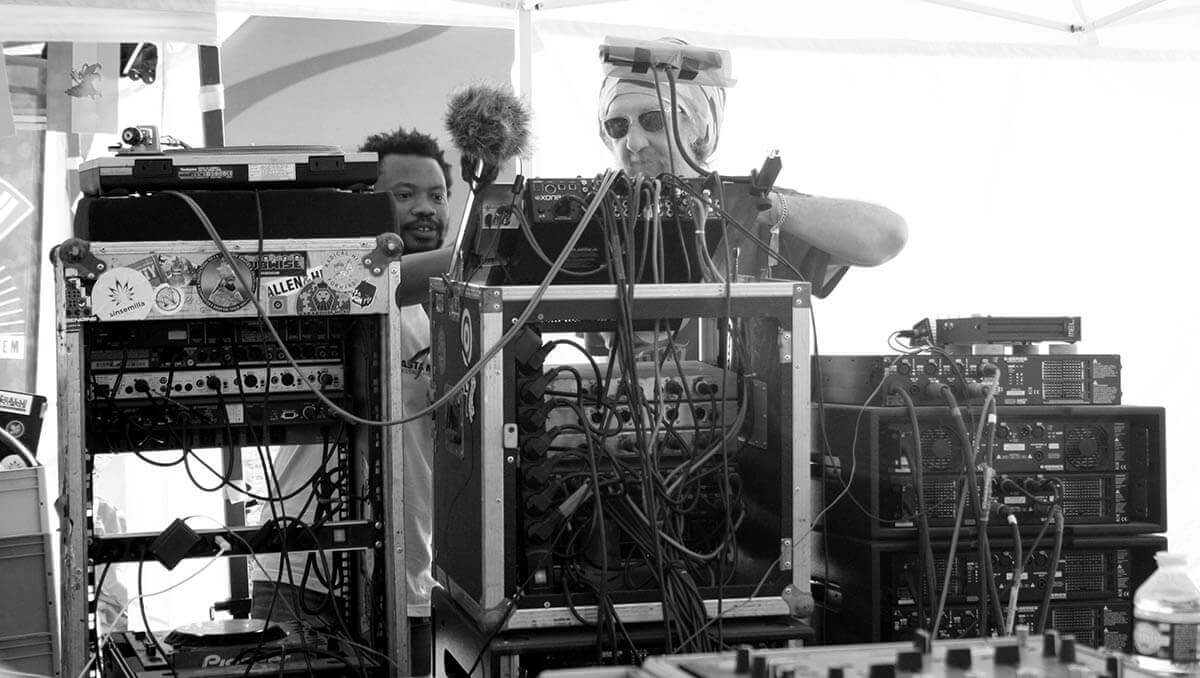 KING SHILOH SOUND SYSTEM | Star Wax Magazine