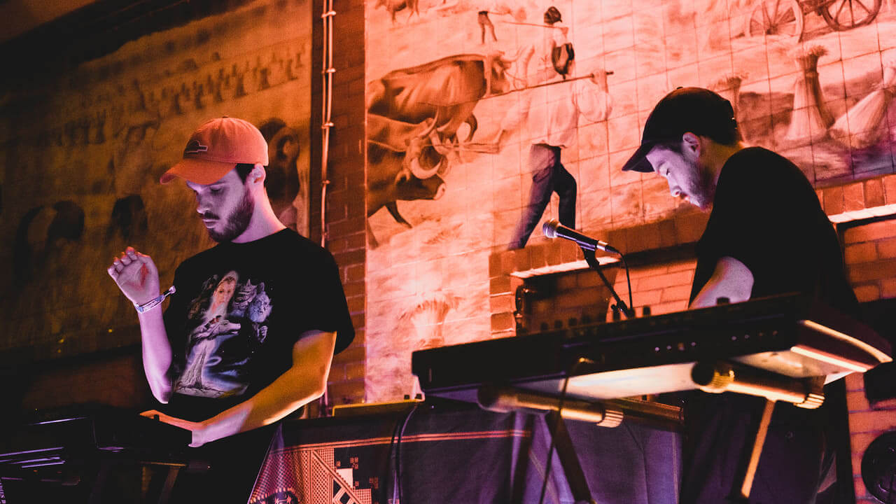 HUN HUN INTERVIEW | Star Wax Magazine