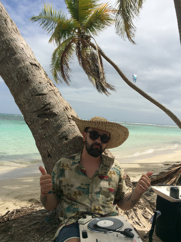 UGLY MAC BEER / SCRATCH IN GUADELOUPE | Star Wax Magazine