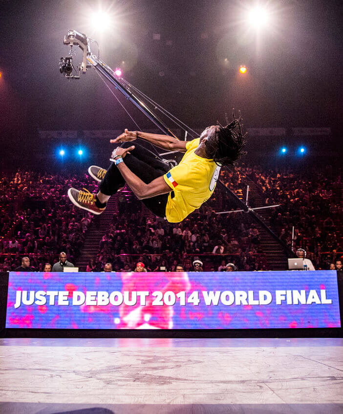 JUSTE DEBOUT - 6 MARS 2016 | Star Wax Magazine