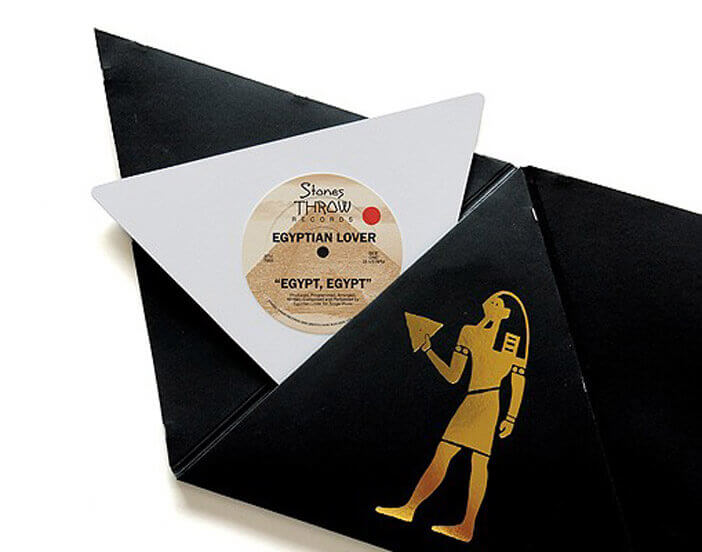 VINYLE EN TRIANGLE / EGYPTIAN LOVER "EGYPT, EGYPT" | Star Wax Magazine