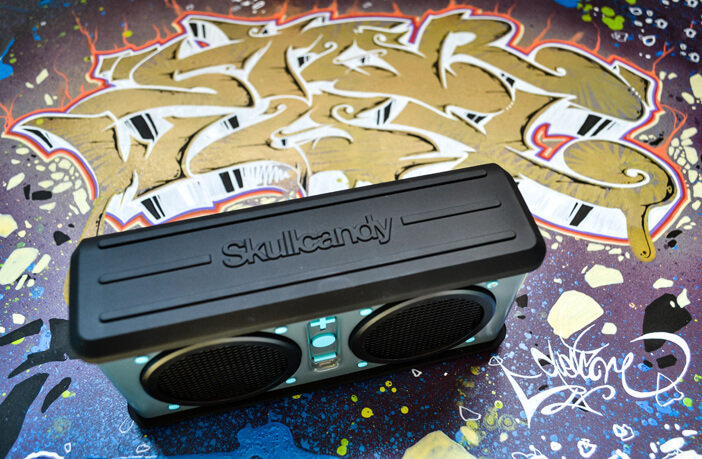 SKULLCANDY AIR RAID / | Star Wax Magazine