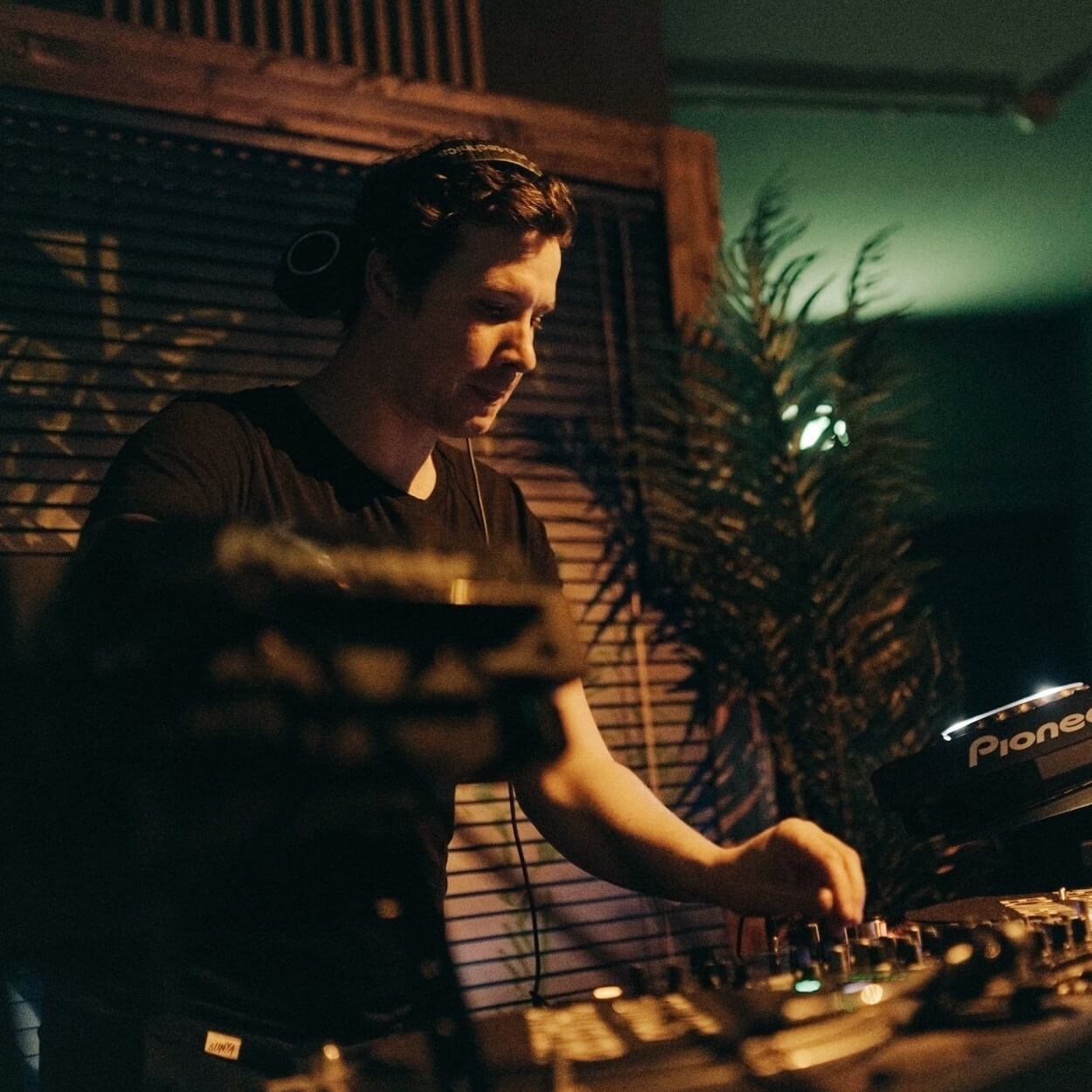 DJ Mixanthrope | ElectrAfrique