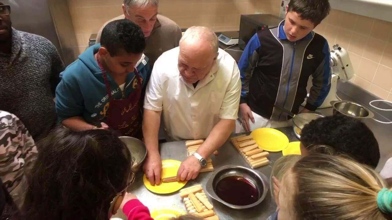 Bourse du bénévolat Alain Goube, L'outil en main de St Quentin