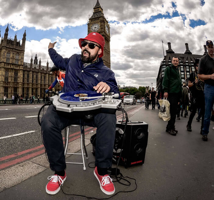 VIDEO ‪/ SCRATCH IN LONDON | Star Wax Magazine