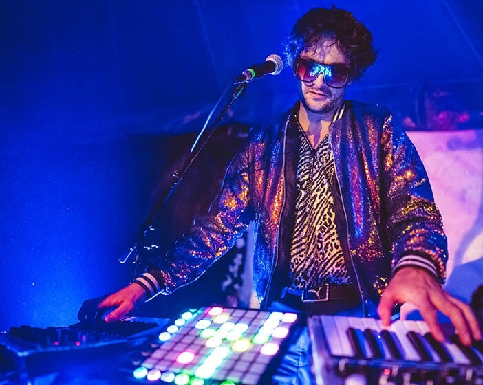 LEOPARD DAVINCI / INTERVIEW KEYTAR | Star Wax Magazine