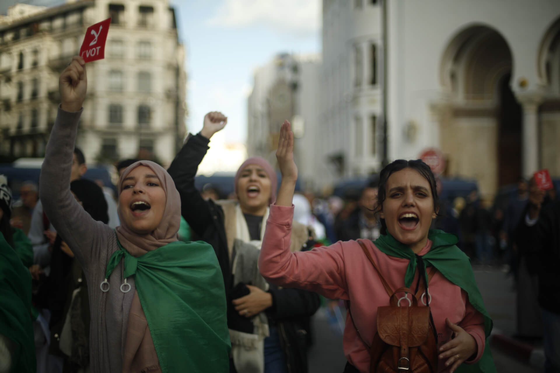 Nos chants de guerre et de joie | Babelmed