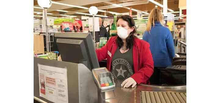 Femmes des quartiers populaires français: le confinement, une situation de survie | Babelmed