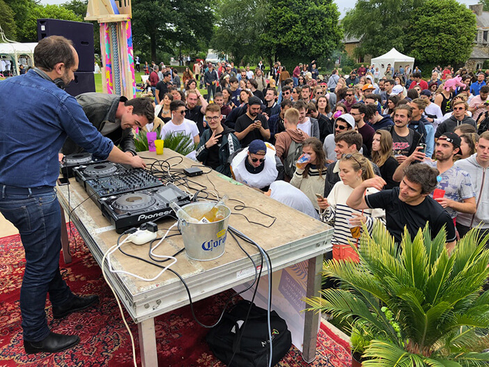 NOUVEAU-NÉ ET NOUVEAUTÉS | Star Wax Magazine