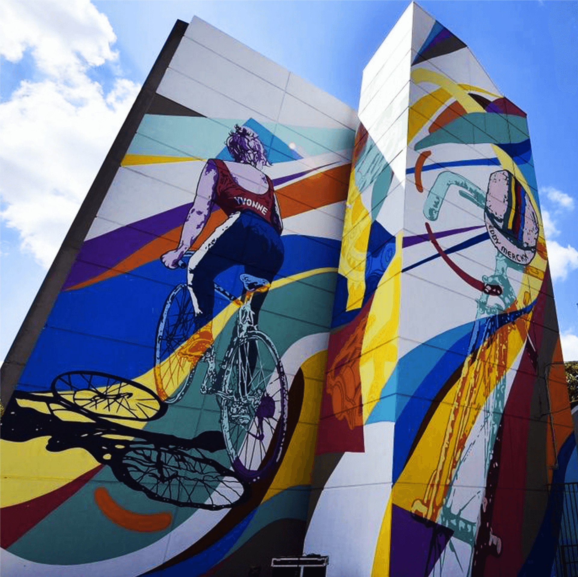 Tour de France - Une fresque du parcours Street Art met à l'honneur Eddy Merckx et Yvonne Reynders | Amandine Levy / Lesay