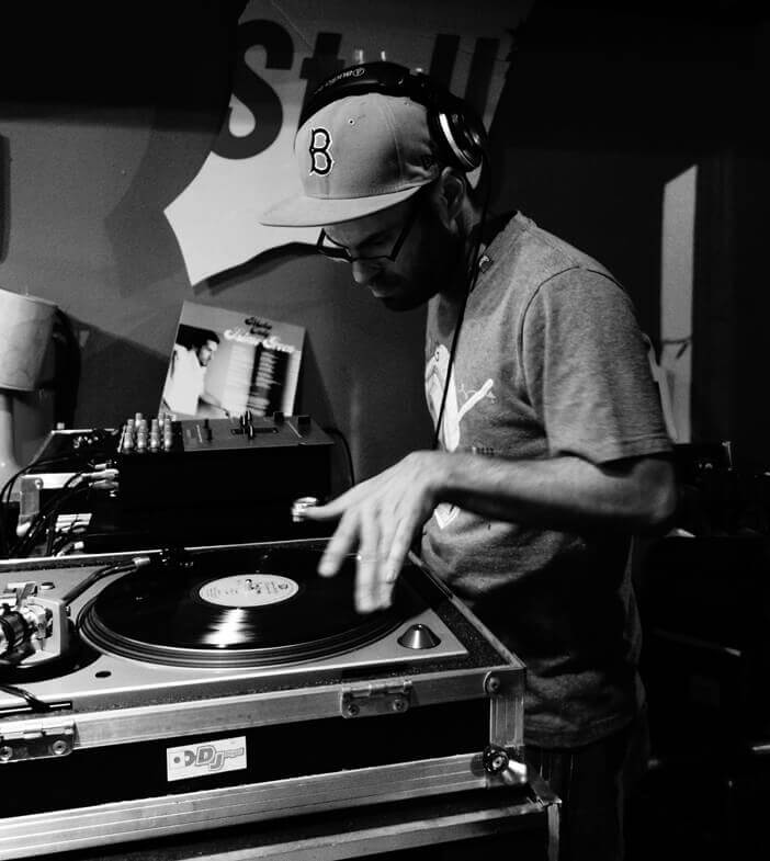 MR BEE MIXTAPE FD / | Star Wax Magazine