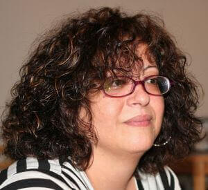 حوار مع الشاعرة السورية أميرة أبو الحسن | Babelmed