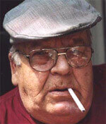 Le poète Mohammed Maghout «J’ai choisi d’être un aigle apeuré plutôt qu’un rat tranquille» | Babelmed