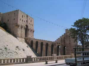 Amour de l’histoire, histoires d’amour - Rencontre avec l’écrivaine syrienne Myriam Antaki | Babelmed