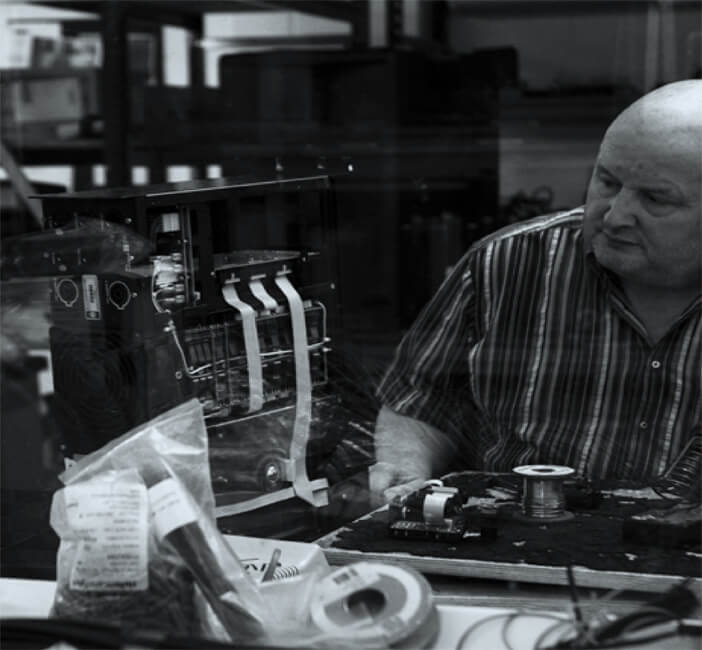 FOCUS / MICK SPRATT | Star Wax Magazine