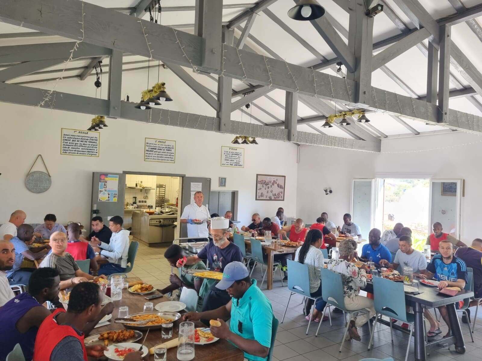 Communauté solidarité Bordeaux - Compagnon Emmaüs - Vente solidaire - Don seconde main - Aide aux démunis - Insertion sociale - environnement | Emmaüs Parempuyre