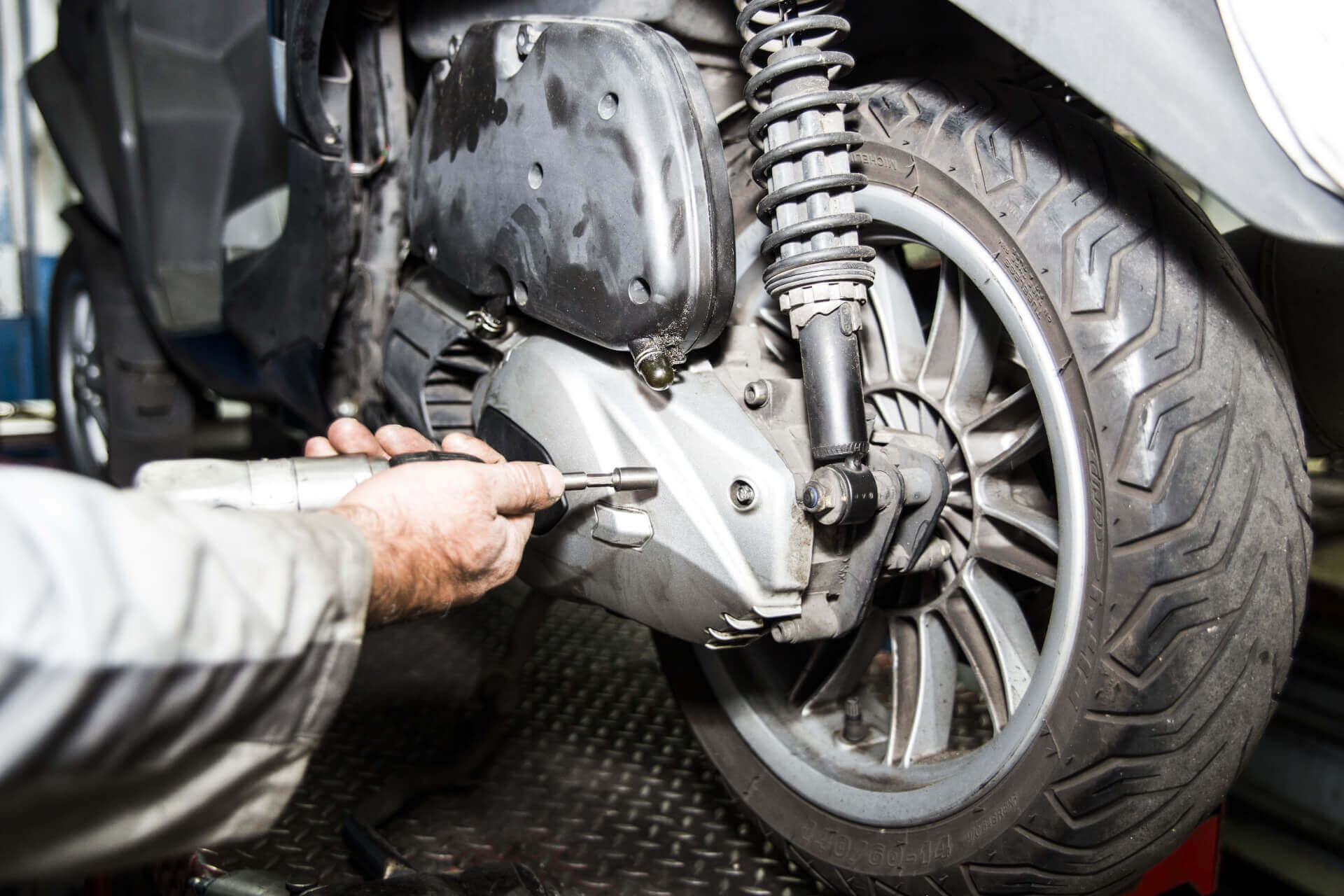 Révision et réparation | Easy Scooter