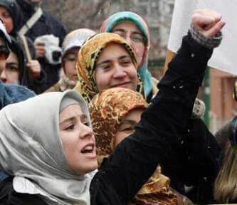 Turchia, tra uomini e donne parità lontana | Babelmed