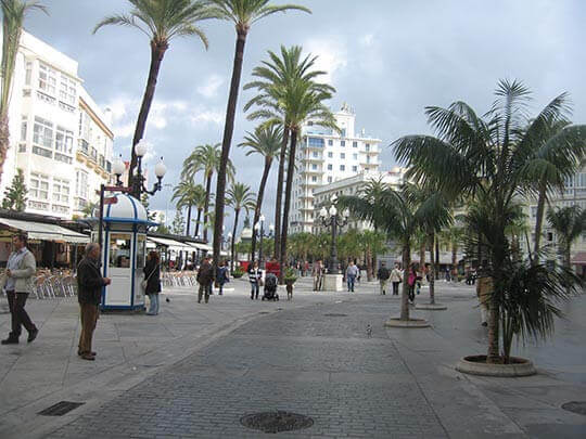 L’expérience migratoire dans le récit des habitants étrangers : l'exemple de Cadix | Babelmed